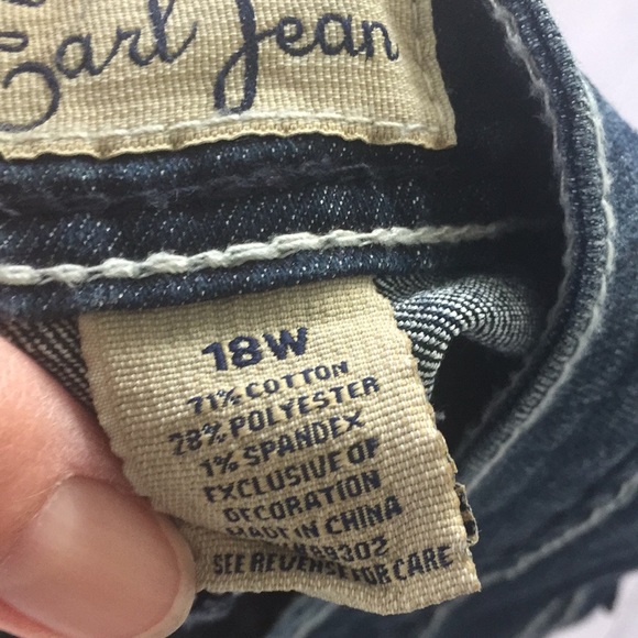 NWT Women’s Earl Jean shorts - Picture 6 of 6